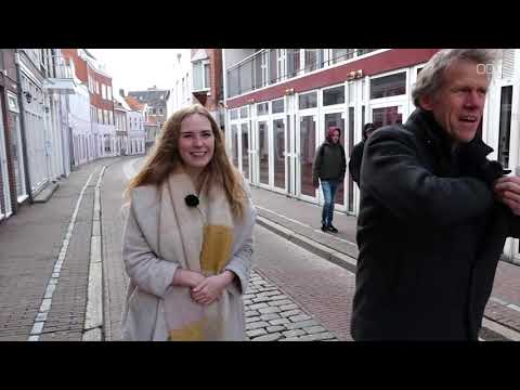 De Stadswandeling: ”Best logisch dat de kinderopvang en de rosse buurt naast elkaar liggen”