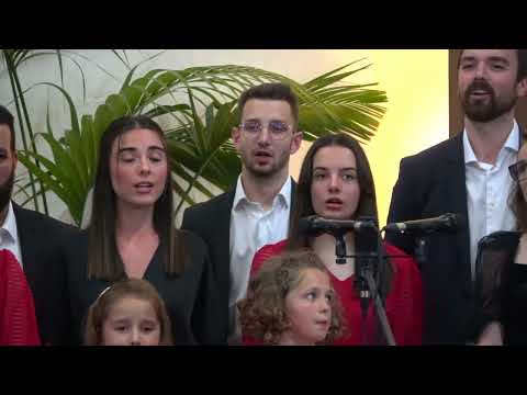 Unity Vocal Group - ASTEPTAM MAREA ZI