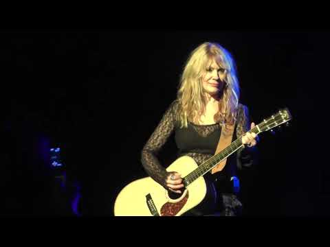 Exclusive interview with Heart's Nancy Wilson ahead of Niagara Falls show