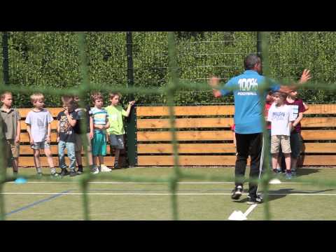 Můj první klub - fotbalová beseda na ZŠ Chaplinovo náměstí