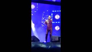 Amel Bent - Rien (première performance live) - #TourVibration2018