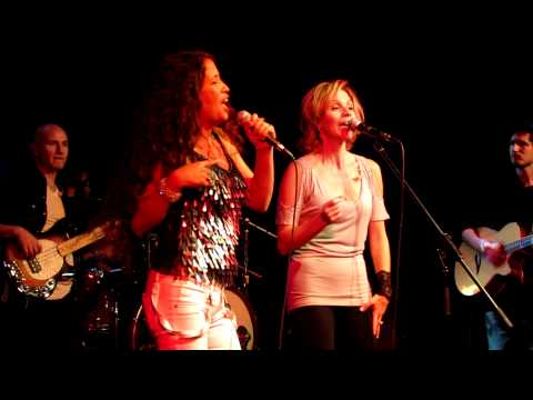 Marcela Morelo y Perla Malcos -  la fuerza del engaño