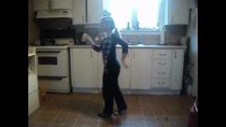 11 year old Aaliyah dancing to shawn desman dum da dum