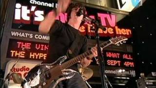 Download lagu Foo Fighters - All My Life (live) mp3