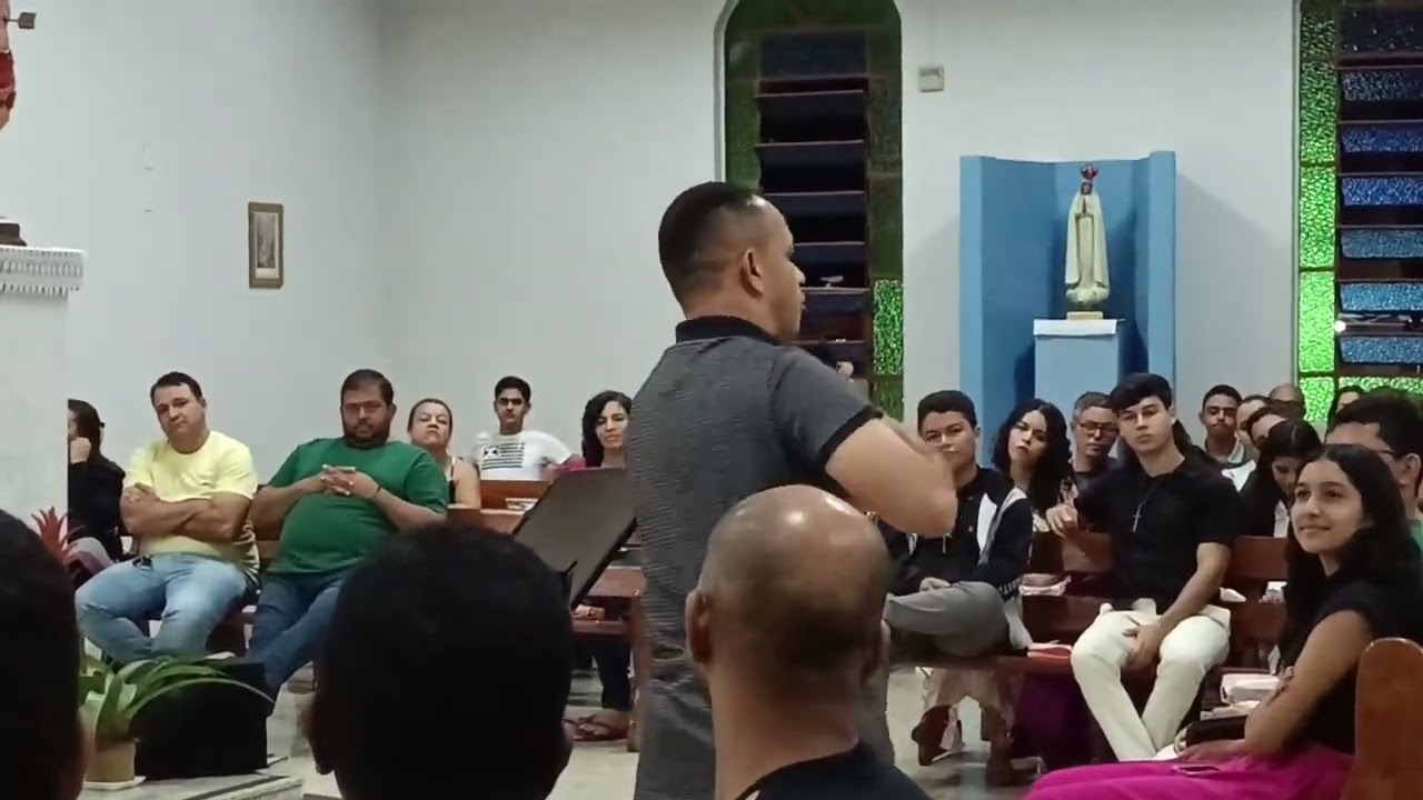 ABRAÇAR A CRUZ é seguir Jesus