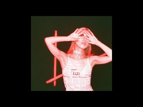 Video thumbnail for Kaomomitakunai (顔も見たくない)