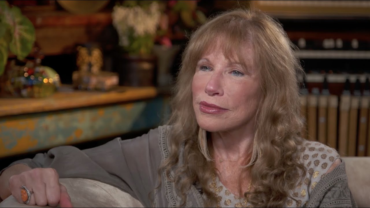 Carly Simon Opens Up About Her Turbulent Marriage to James Taylor