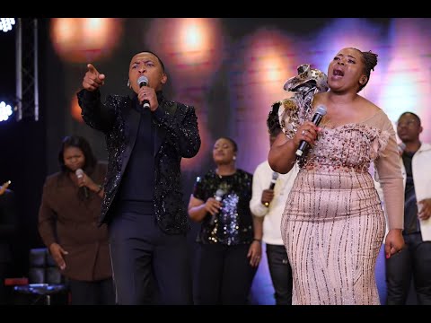 Umukhulu Simakade | Dumi Mkokstad Lyrics, Meaning & Videos