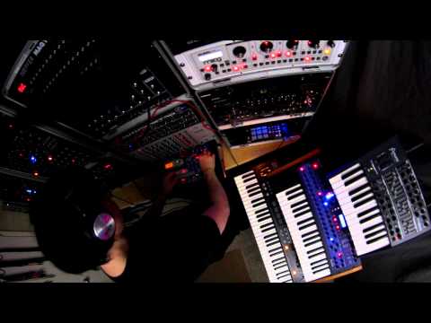 en-TRANCE (live techno jam)