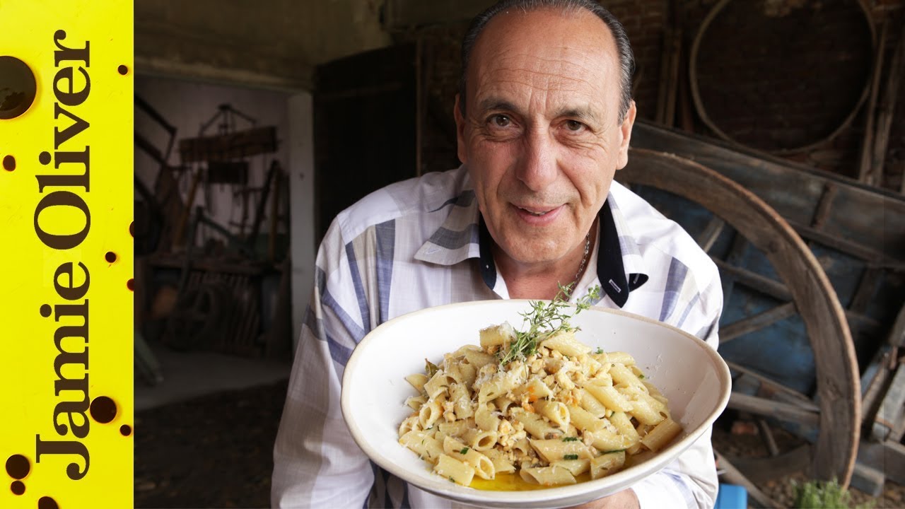 Chicken ragu bianco: Gennaro Contaldo