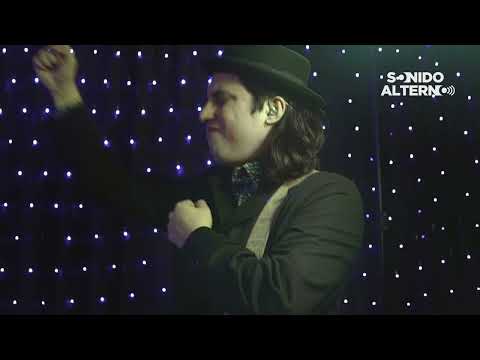 Los Outsaiders - Dame Atención | Sonido Alterno