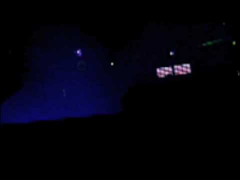 Dj Gio Di Leva @ Queens - Lisbona play his new single KICK THE SMALL