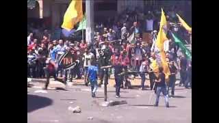 الخليل- مواجهات عنيفه مع قوات الاحتلال في منطقة باب الزاويه عقب مسيره تضامنيه مع غزه  8-1-2014