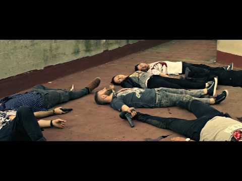 Ammore e Malavita – New clip (2/4) official from Venice