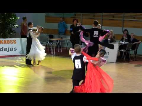 Latvia Open 2011 Junior I+II 8dance Klupsas Matas - Charitonovai te Kristina 1.4fin waltz