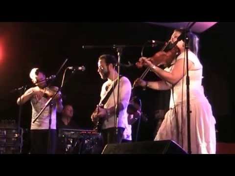 ELIZA CARTHY AND THE WAYWARD BAND @ Purbeck Valley Folk Festival '16