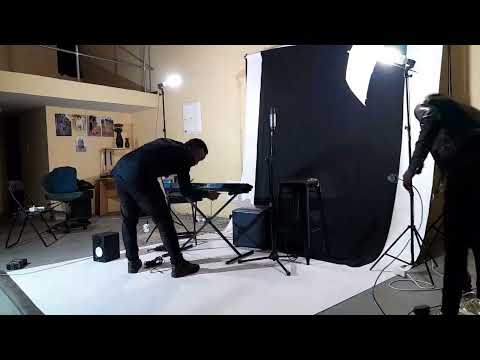 Setting up for a session with Sbonga Mtshali