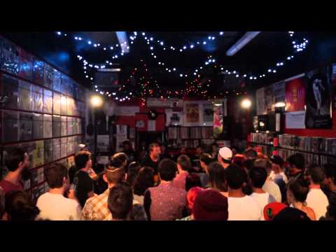 WIL WAGNER - Laika + Young Drunk, LIVE @ BEATDISC RECORDS 20/02/14