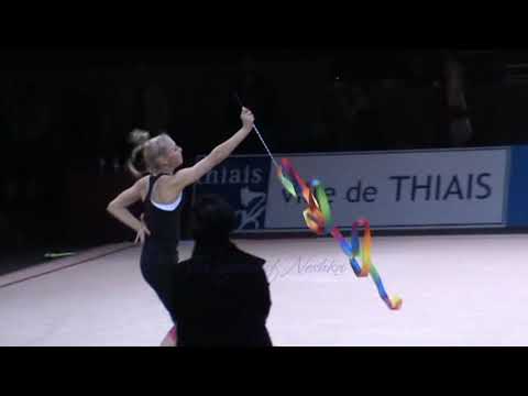 Kseniya MOUSTAFAEVA (FRA) ribbon - 2014 Thiais podium trainings