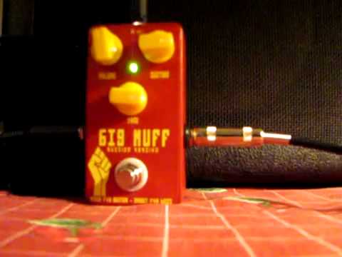 Big%20Muff%20DIY%20 %20Version%20Rusa%20para%20Bajo%20 %20Guitarra