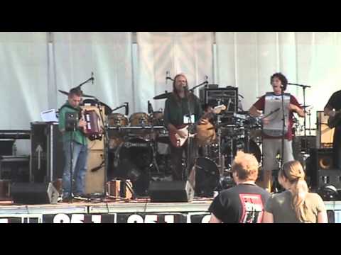 Redline Zydeco - Red Wine - Party In The Park 2010 - Rocheter, NY (HD)