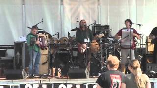 Redline Zydeco - Red Wine - Party In The Park 2010 - Rocheter, NY (HD)