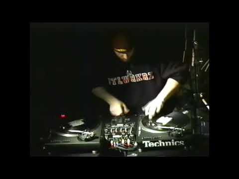 DJ BIG WIZ at TABLETURNS 2nd ANNIVERSARY - 1999