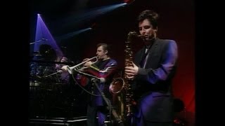 Level 42 - Leaving Me Now (Live at the Town and Country Club, 1992)
