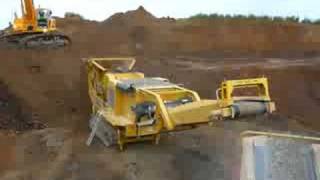 preview picture of video 'Mobile Crushing, M&M Crushing Woodview 3'