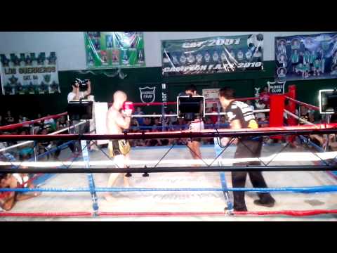 LUCAS ARCE VS MARCELO MENDIETA R2 SUPER 8 KPBRO MARZO 2015 SEMI FINAL