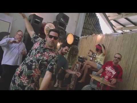 Video thumbnail for Simi Li Od Rum - שימי לי עוד רום