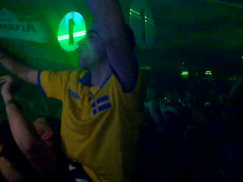 Let it go/ Insomnia warehouse project swedish house mafia