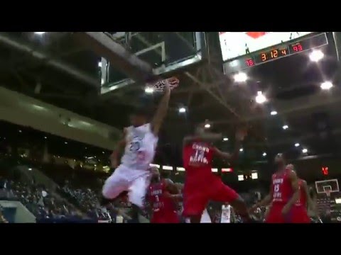 Raptors 905 Highlights: Bruno's One-Handed Slam - December 16, 2015