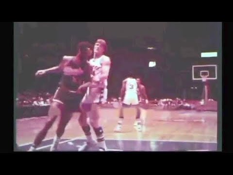 1975: Kareem vs Philadelphia 76ers (EXTREMELY RARE FOOTAGE)