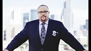 Fred Hammond on TBN   Sep 25, 2014   Interviewed by Donnie McClurkin