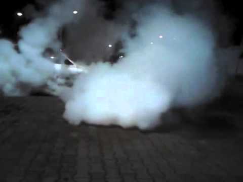 Nissan Sunny smażenie kapora