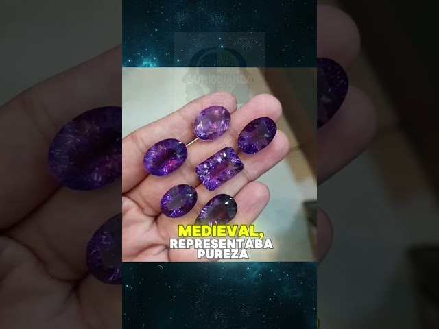 Vídeo relacionado con Cristal de amatista, geoda de amatista natural, roca de piedras de cristal curativas, cristales de energía positivos para la decoración del hogar de la oficina de automóviles (100-300 g, aleatorio)
