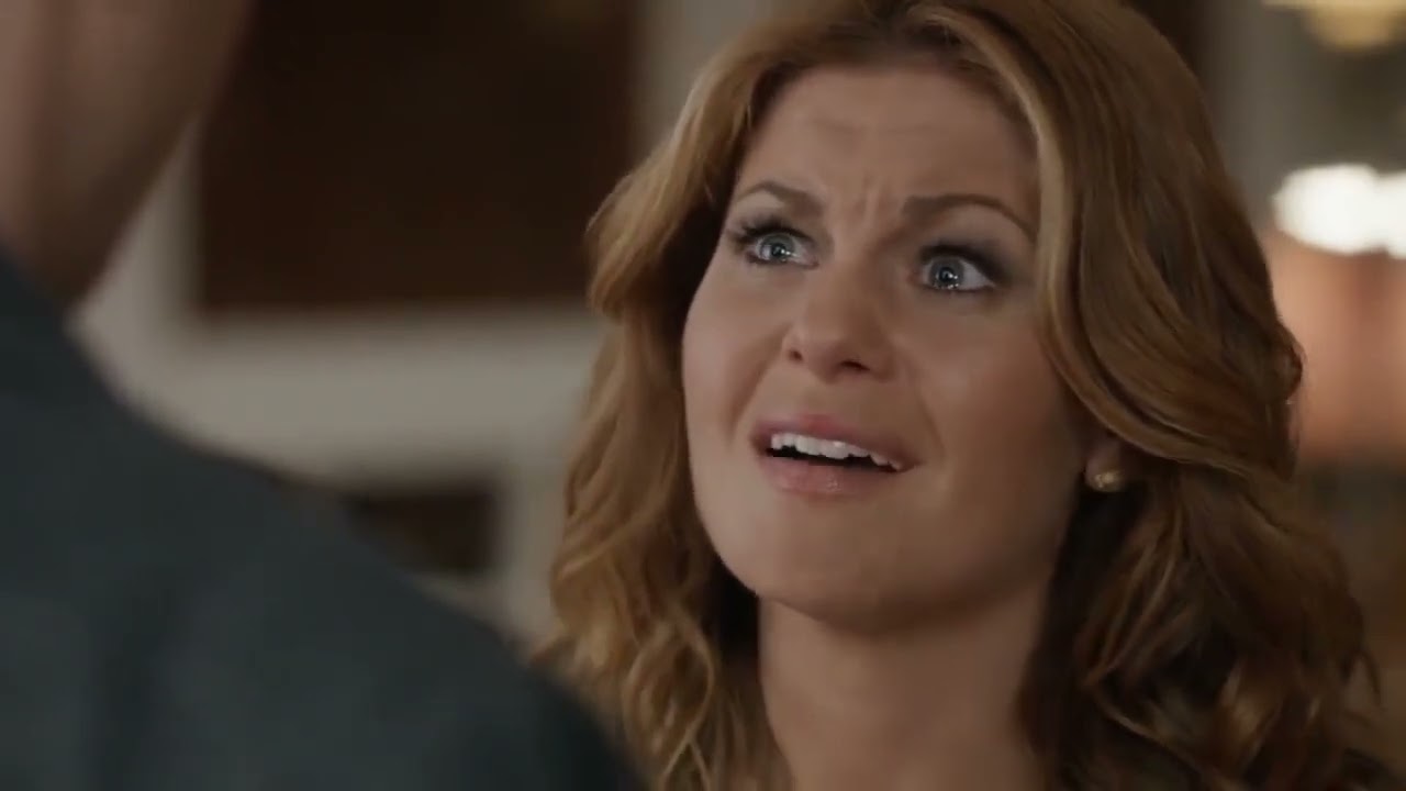 Un Misterio para Aurora Teagarden 02 Verdaderos Asesinatos 2015