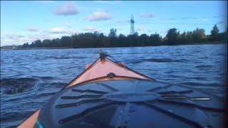 preview picture of video 'Wake and curves off Bigfoot sea kayak'