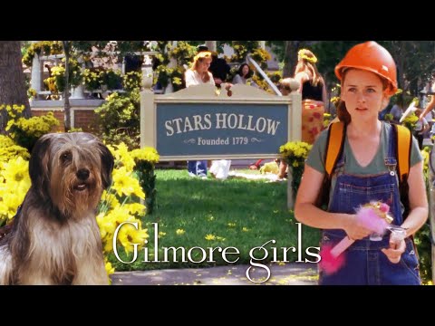 The Lazy Crazy Hazy Days of Summer | Gilmore Girls Compilation