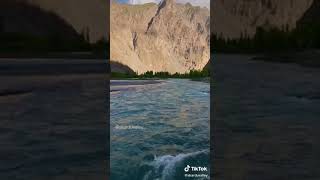 Whatsapp status song