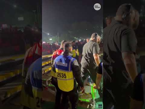 See Post Malone keep the show going after a fall