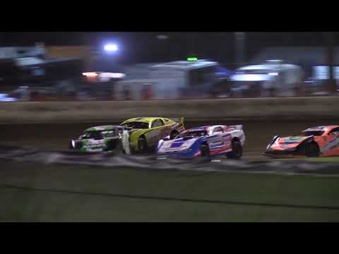 Super Sedans: Brims Concrete Series - Race Highlights - Nov 2017 - Rockhampton Speedway