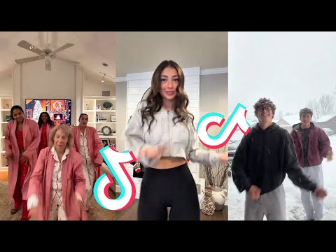 Best of December TikTok dance trends🎄-who did it best💃