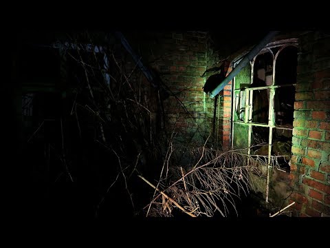 Ein verlassener Ort zerfällt | Exploring lost places