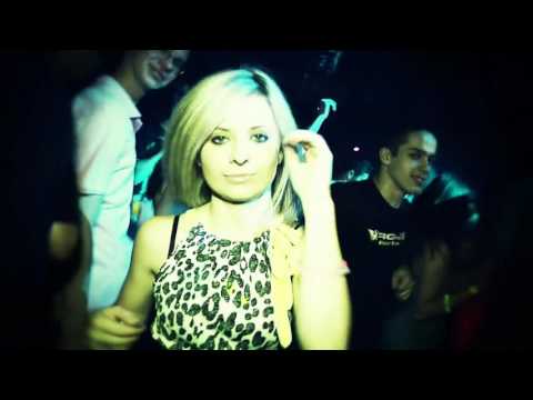 Artento Divini Whos Next