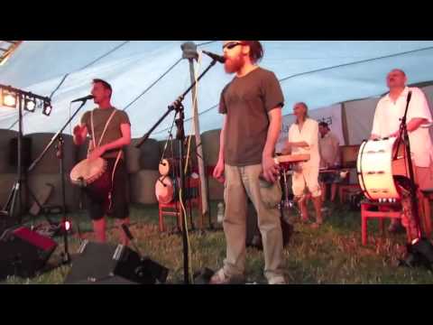 Legendární kapela LÉTAJÍCÍ KOBEREC vydává nové CD