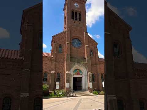Sinceramente es imponente la catedral de la ciudad de #marcospaz en #buenosaires #shorts #travel