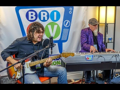 "Trouble & Whiskey" Sean Chambers & Michael Hensley Live on BRI TV