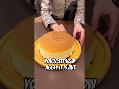 I TRIED the world’s most Jiggly cheesecake in Japan 🤤 #shorts